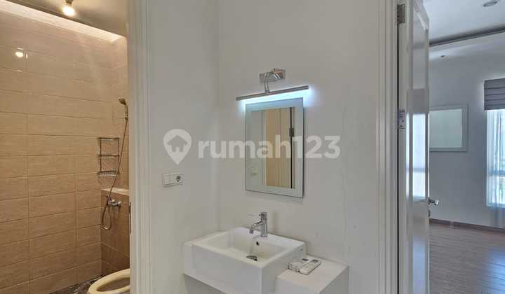 Rumah Cluster Leora Alam Sutera Semi Furnished (Ac, Kitchen Set) 2