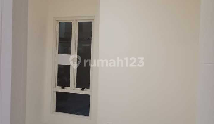 For Sale Fully Renovated and New Green Harmony Serpong Garden House 2