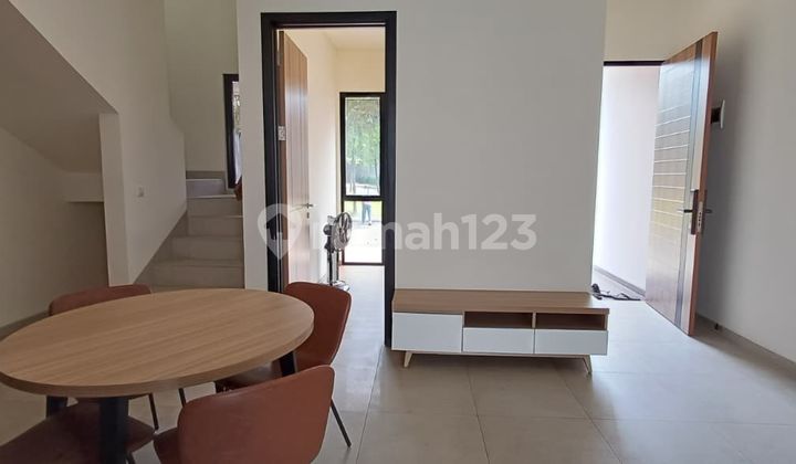 Rumah Semi Furnished Sutera Sawangan Hadap Taman 2