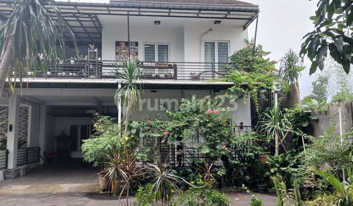 Rumah Hoek 2 LT SHM The Address Cibubur - Hunian Modern & Siap Ditempati