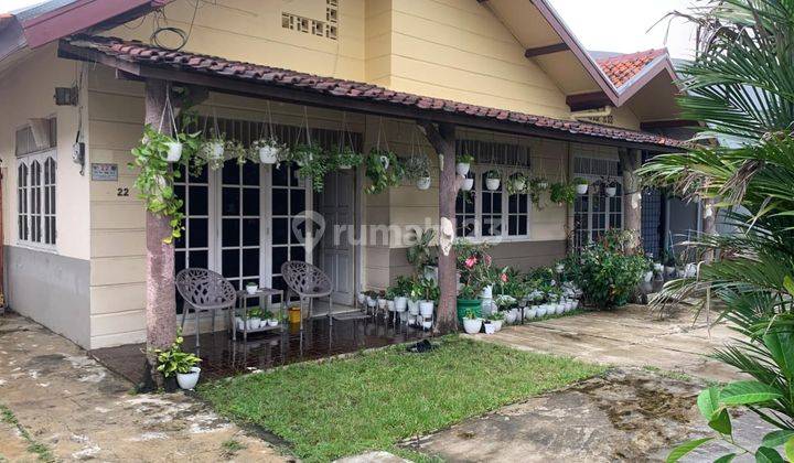 Dijual Cepat Tanah Ada Bangunan Rumah di Beji, Tanah Baru, Depok, SHM 716 m² 1