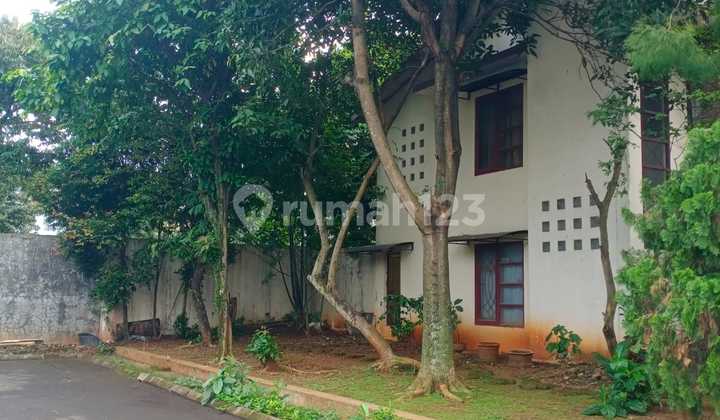 Rare Opportunity! Rumah Hook 2 LT SHM - The Address Cibubur, Area Premium