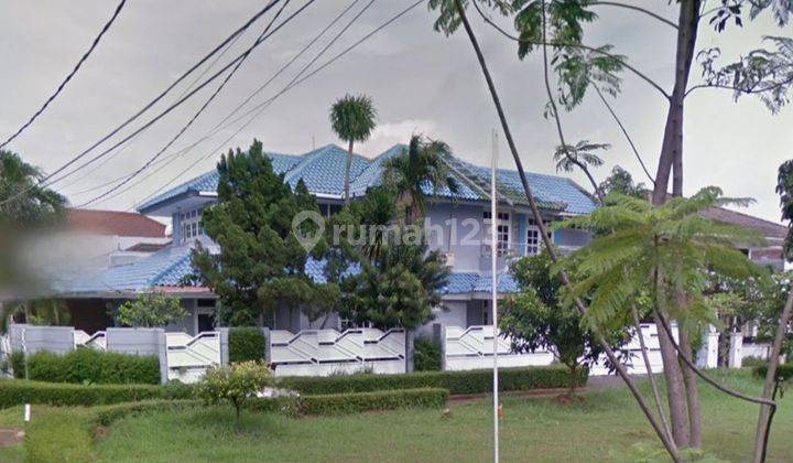 RUMAH CANTIK POSISI HOOK AREA LEBAK BULUS JAKARTA SELATAN 1