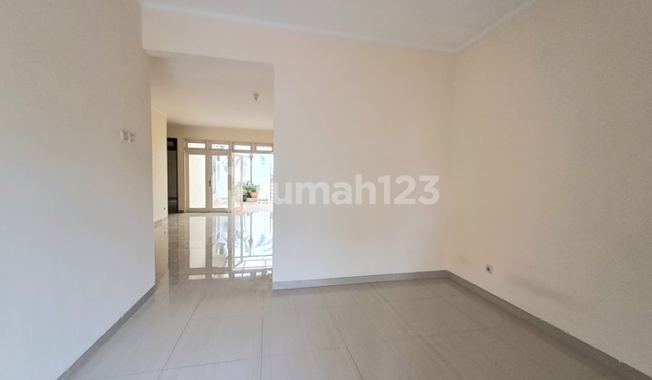 Rumah Bisa Untuk Kantor Area Pejaten Jakarta Selatan 2