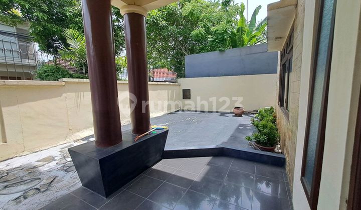 Rumah Bisa Untuk Kantor Area Cipete Jakarta Selatan