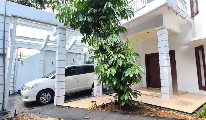 Rumah Bagus Ada Pool Area Cilandak/Ampera Jakarta Selatan 1