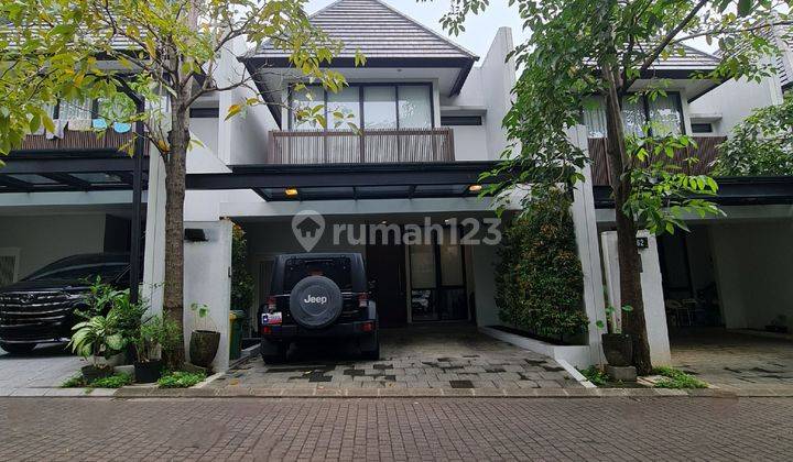 : Rumah Bergaya Modern Lebak Bulus 1