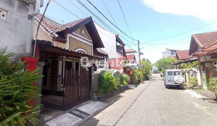 Ideal Family House in the Padangsambian Denpasar Area 1