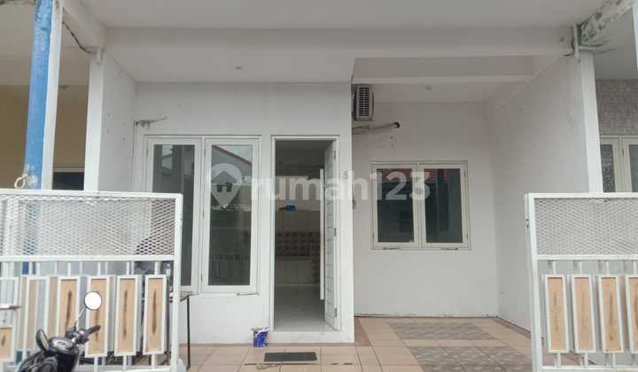 2-Story House Strategically Located in Renon, Denpasar, Bali, Ready to Occupy 2