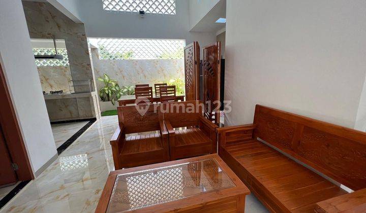 Rumah 2 Lantai Furnished Di Perumahan Sesetan Denpasar  1