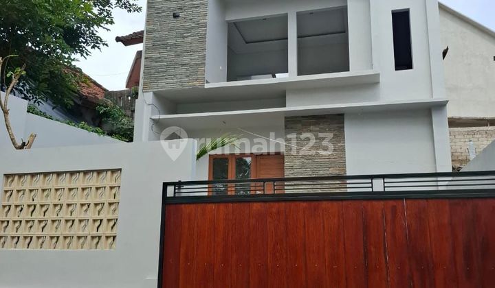 Rumah Baru One Gate Dekat Living World Denpasar Utara 2