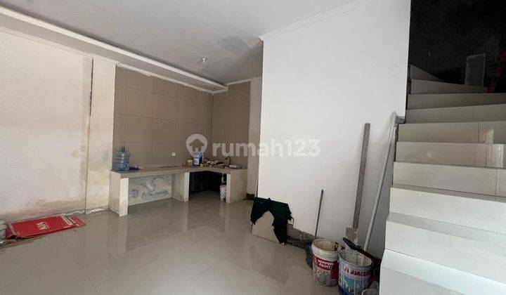 Rumah Baru 2 Lantai Dekat Sunset Road Pemogan Denpasar  2