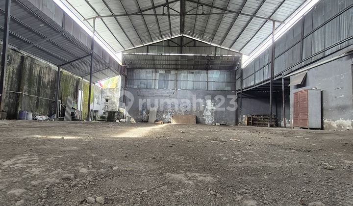 Warehouse Business Place 2 Floors East Gatsu Area Denpasar Warehouse Business Place 2 Floors East Gatsu Area Denpasar