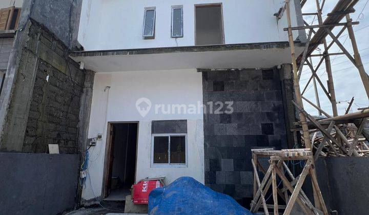 Rumah Baru 2 Lantai Dekat Sunset Road Pemogan Denpasar  1