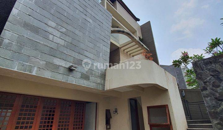 RUMAH 3 LANTAI DI CINIRU KEBAYORAN BARU JAKARTA SELATAN 2