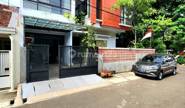 Rumah Bagus Siap Huni Bendungan Hilir Jakarta Pusat 1