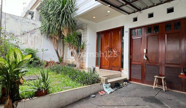 Rumah Strategis 2 Lantai Gandaria Kebayoran Baru Jakarta Selatan 2