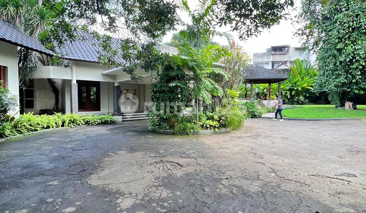 Luxurious Resort House Cipete Jakarta Selatan 2