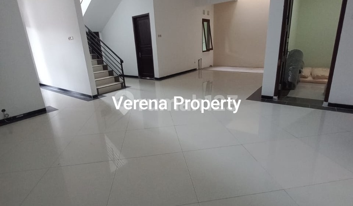 Nice House with SHM, 2 Floors in Kelengan, Central Semarang 2