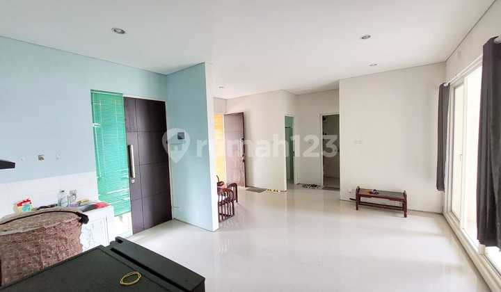 Rumah Jual Di Cluster Ivy Park, Bsb City Semarang 2