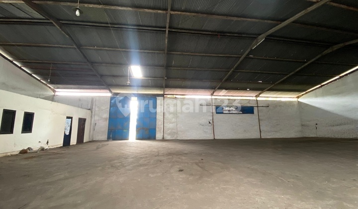 Warehouse for Rent, 600 square meters in Madukoro, West Semarang 1