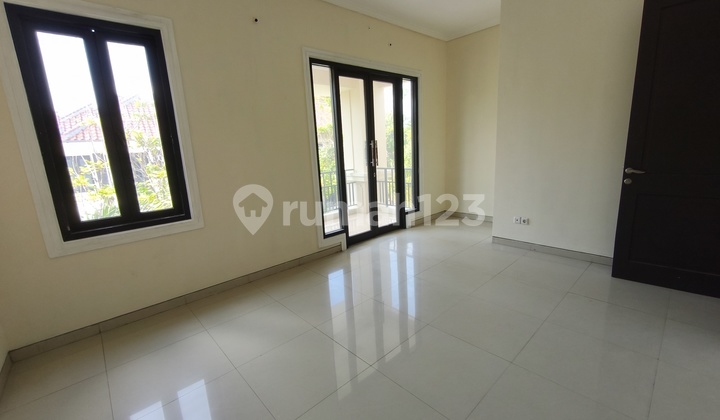 Rumah Sewa 房屋出租 di Perum Royal Family, Semarang Barat 2