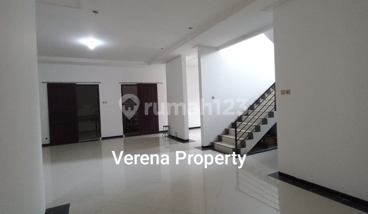 Nice House with SHM, 2 Floors in Kelengan, Central Semarang 1