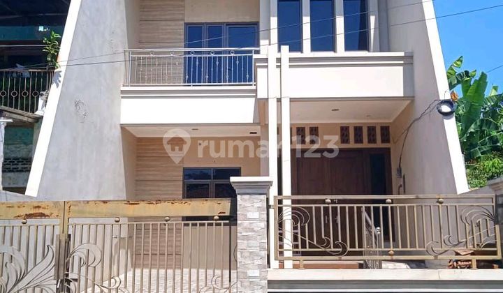 Rumah Sewa Tengah Kota 2Lt di Batan Miroto, Semarang Tengah 1