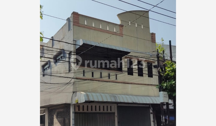 Shop House for Sale with 8m Wide SHM at Mt Haryono, Semarang 1