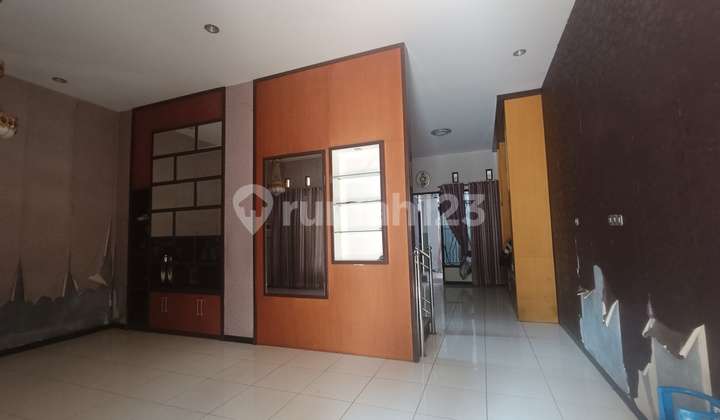 Rumah Jual 2 Lantai SHM di Lempongsari, Gajahmungkur, Semarang 2