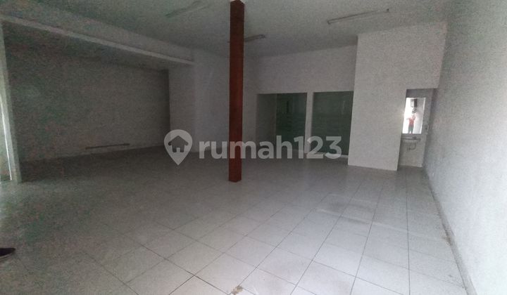 Commercial Sales Space on Jendral Sudirman, West Semarang 2