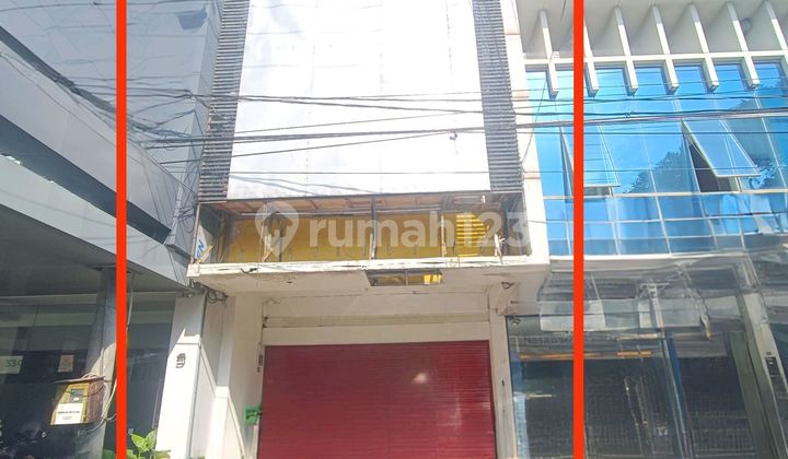Two-story Shop House for Rent on Sultan Agung Street, Gajah Mungkur, Semarang 1