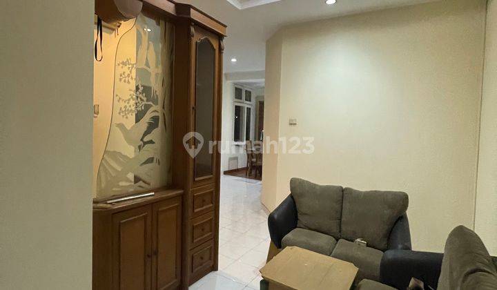 Disewakan rumah puri botanical 1 1/2 lantai siap tinggal full furnish  2