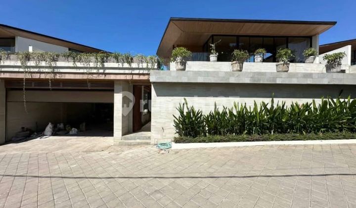 For Sale/Jual Villa Baru View Laut di Pantai Matahari Terbit Sanur