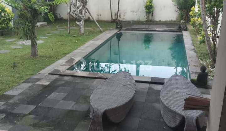 Rent Villa with Garden in Canggu, Kuta Badung, Bali