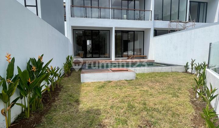 Rent Villa with Garden in Nusa Dua Kuta Bali Rent Villa with Garden in Nusa Dua Kuta Bali