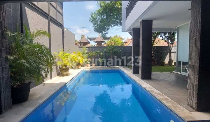 Rent/ Sewa Villa Murah At Kerobokan Kuta Bali Near Canggu