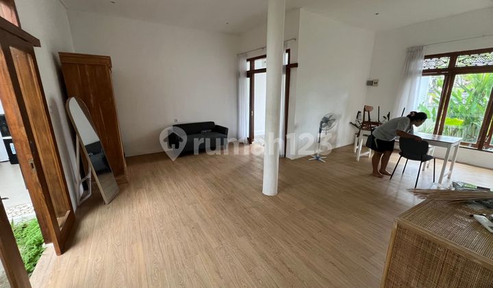 Rent/ Sewa House At Berawa Canggu Kuta Bali  2