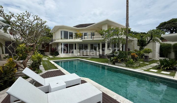 Rent/Lease Large Villa with Rice Field View in Pererenan, Canggu, Kuta, Bali