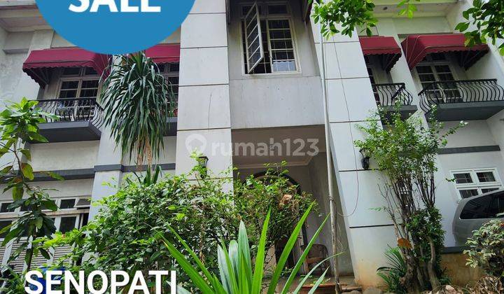 Rumah 2 Lantai Bagus Murah Senopati dekat SCBD 2