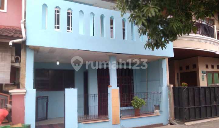 Rumah 2 lantai siap huni strategis di perumahan di Kranji Bekasi 