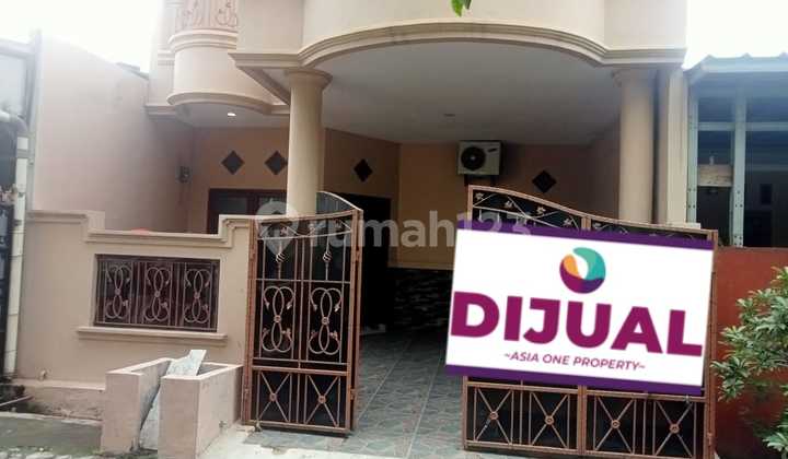 Rumah Bagus 2 lantai siap huni di Perumahan di Agus Salim Bekasi Timur
