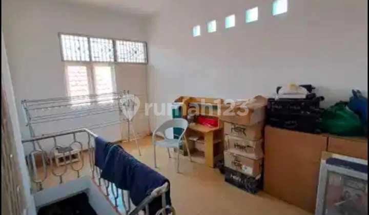 Rumah 1,5 lantai bagus siap huni strategis di grand galaxy bekasi 2