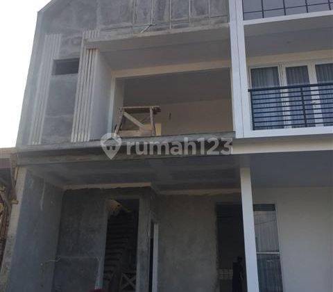 Dijual Rumah Baru 2 Lantai di Dalam Cluster di Cimanggis 2