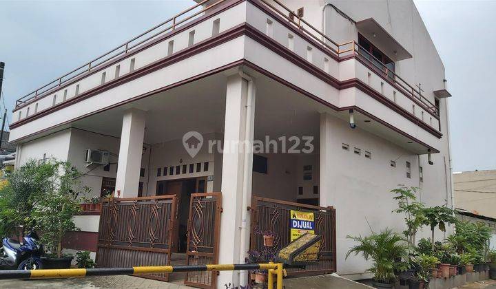 Dijual Rumah Hook 2 Lantai Asri di Komplek Tvri Pondok Gede 2