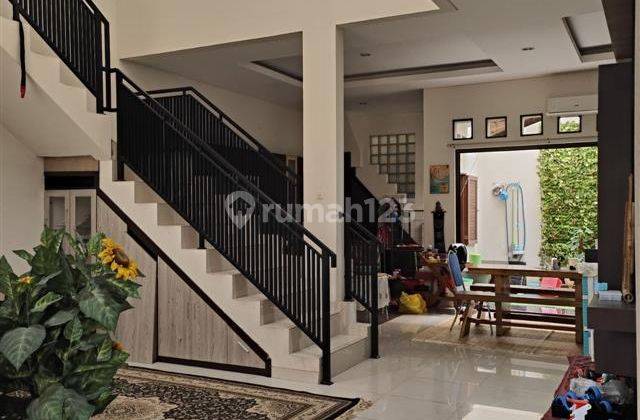 Dijual Rumah 2 Lantai Asri Kokoh di Kemang Pratama Bekasi 2