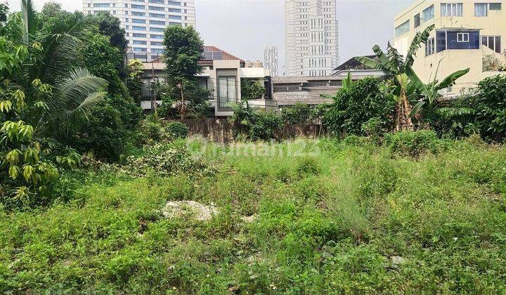 Tanah Luas di Menteng Dalam Tebet Jakarta Selatan Dekat Jl Gatsu 1