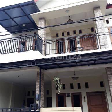 Rumah 2 Lantai Kokoh di Pondok Gede Jatimakmur Bekasi 1