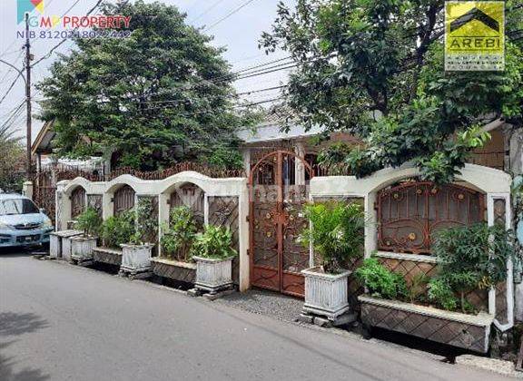 Rumah Bagus Luas Asri SHM di Utan Kayu, Matraman Jakarta Timur 1