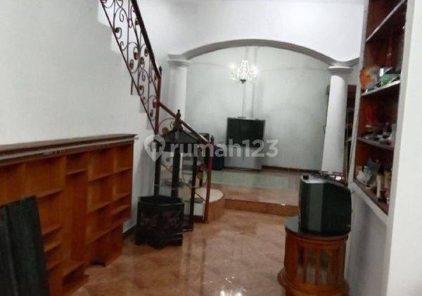 Rumah 2 Lantai Semi Furnished di Puri Anggrek Mas, Sawangan Depok 2